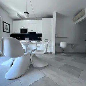villa-fenix-milano.italymilanhotels.net/